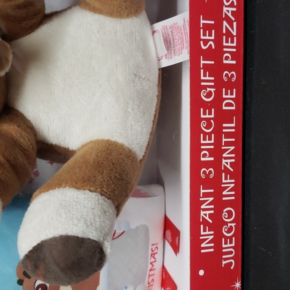 Rudolf the Red-nosed Reindeer NWT Infant 3- piece Gift Set - Picture 6 of 8